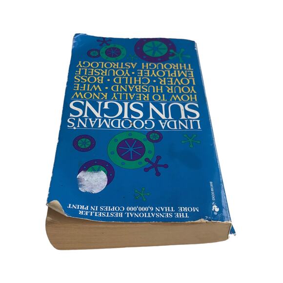 Linda Goodman's Sun Signs: Vintage Astrology Guide - Picture 7 of 12